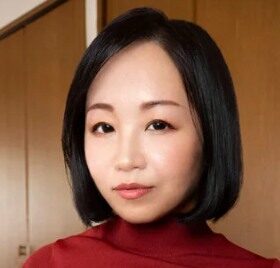 桃乃美香=豊田怜花