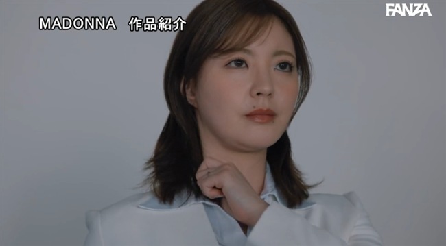 三浦奈々